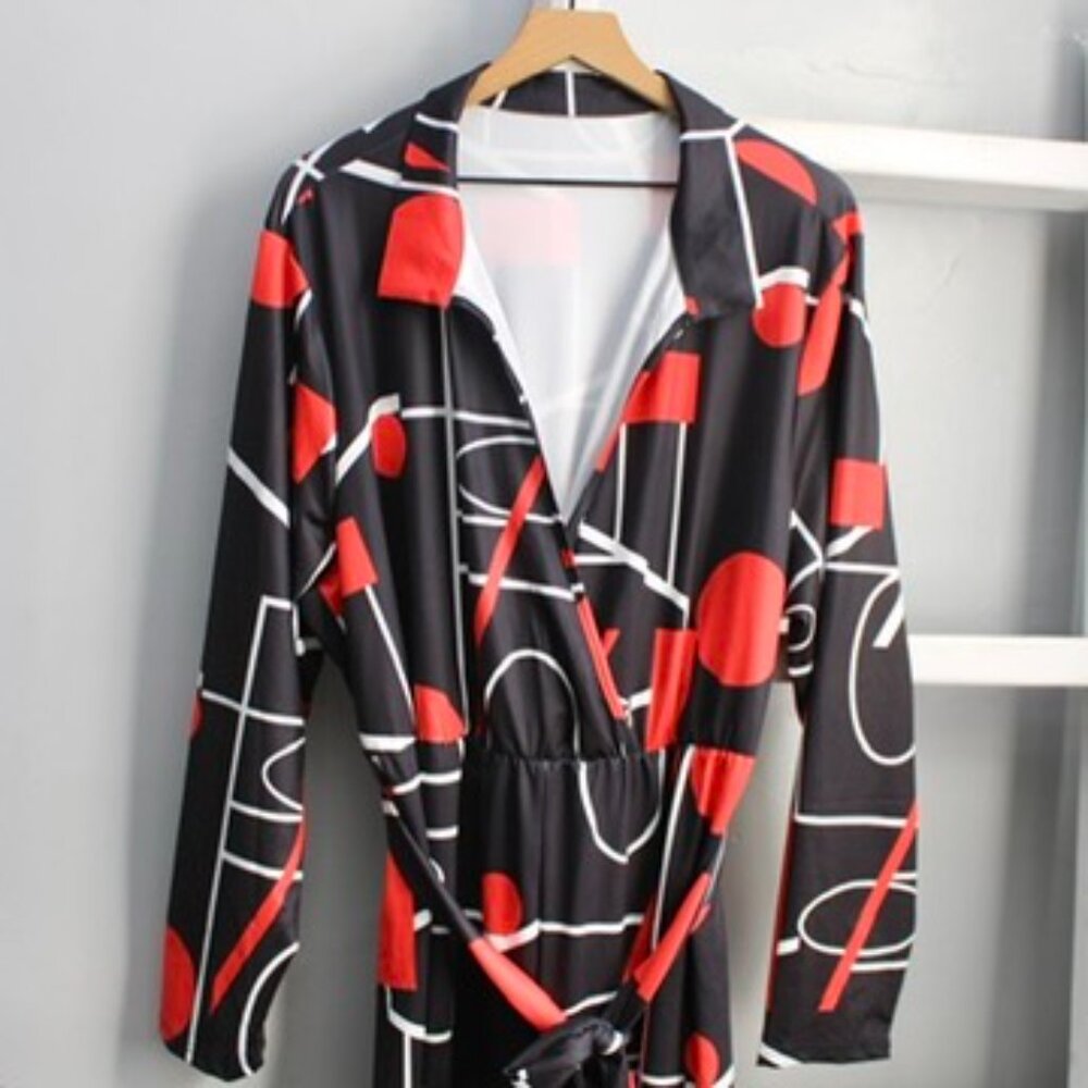 Women's Black Red Geometric Long Sleeve Splice Collared Stretch Jumpsuit 5XL NWT - Picture 5 of 6